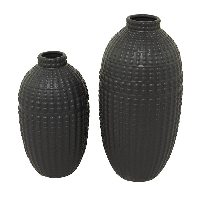 Stoneware Vases – Lasting Impressions