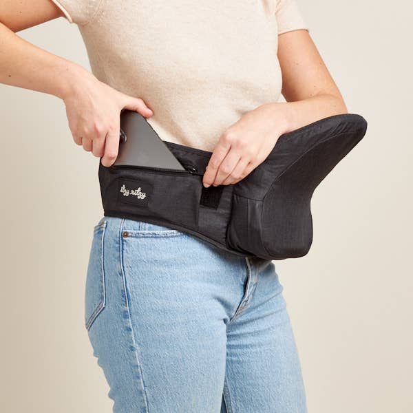 Itzy Hold & Fold