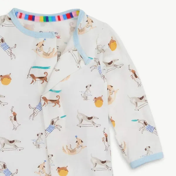 Modal Magnetic Footie, Howlarious