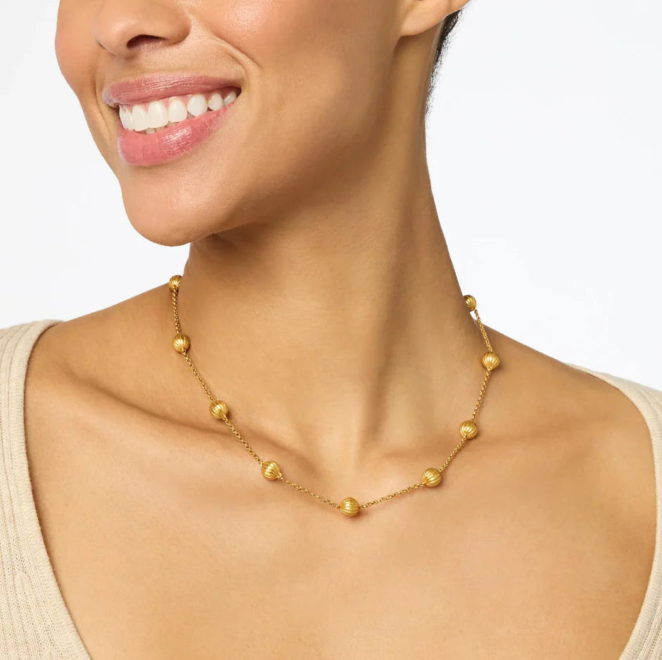 Cirque Delicate Station Necklace