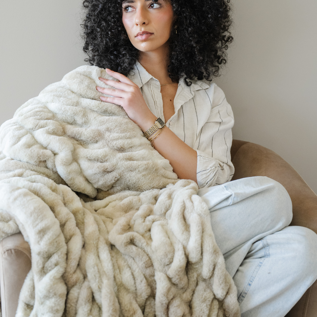 Double Ruched Faux Fur Blankets
