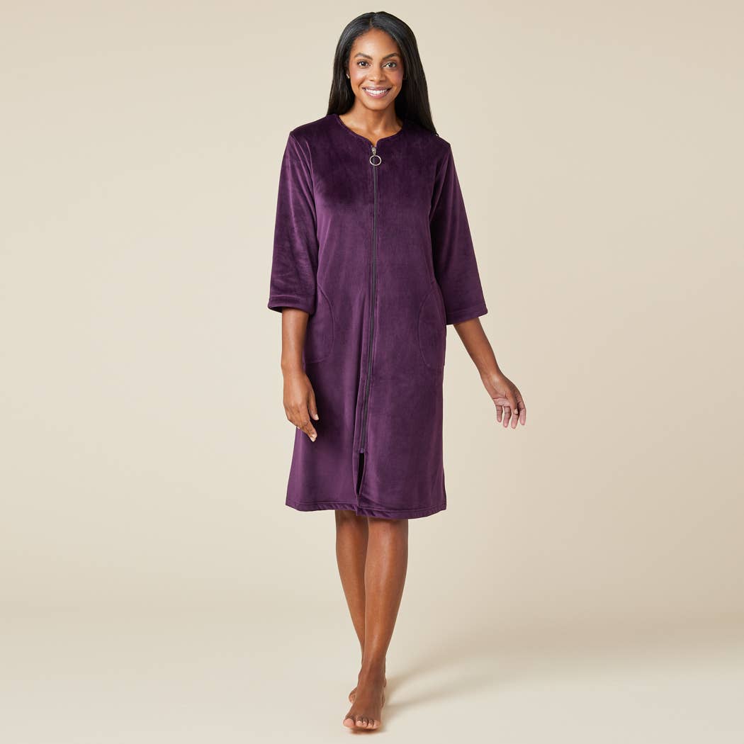 Women's 42" 3/4 Sleeve Serenity Short Zip Robe