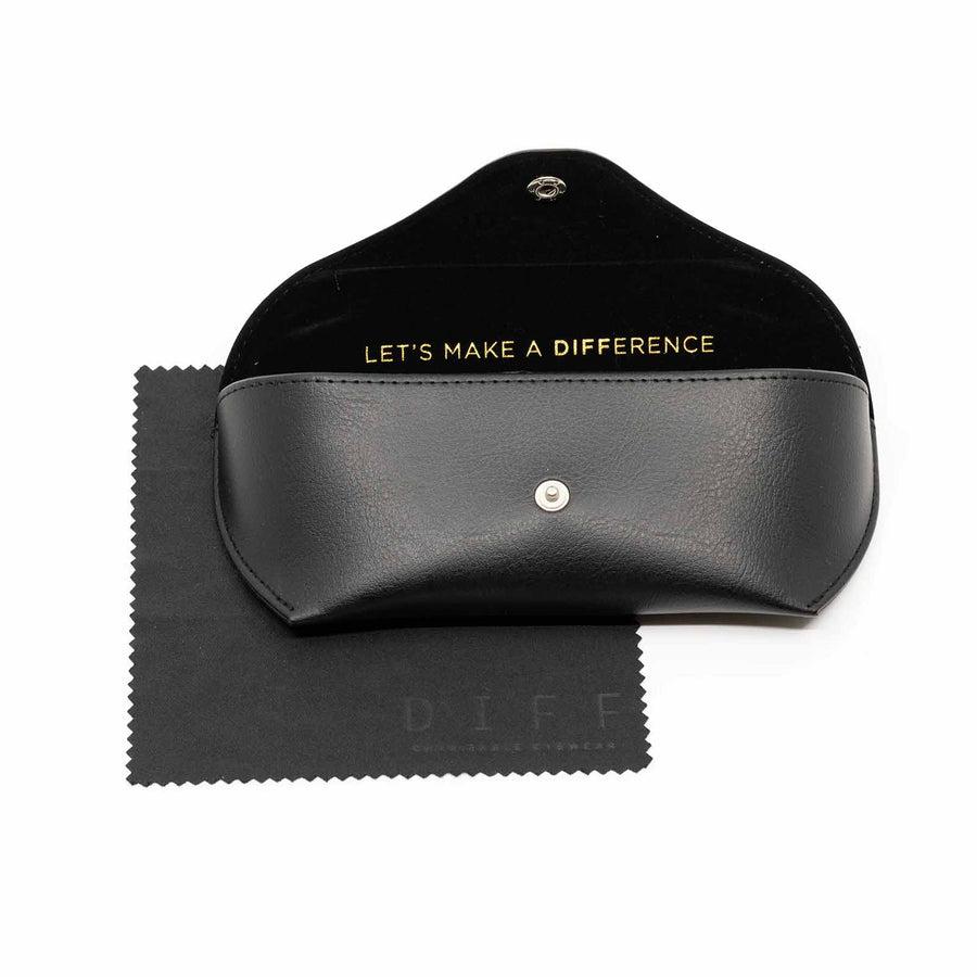 DIFF EYEWEAR Becky II Black + Dark Smoke Polarized