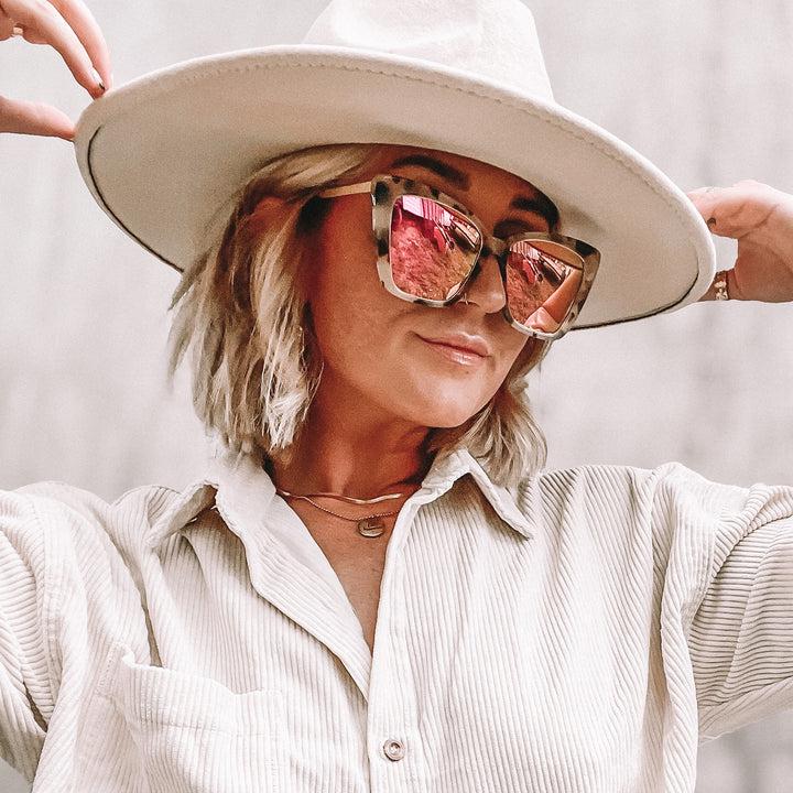Diff Eyewear Becky IV Cream Tortoise with Pink Mirror Lens