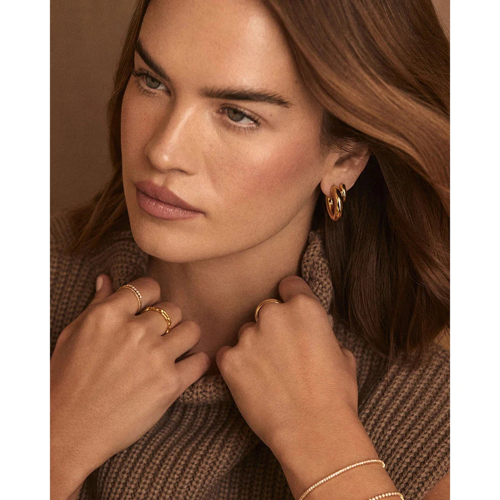 Lou Statement Small Hoops