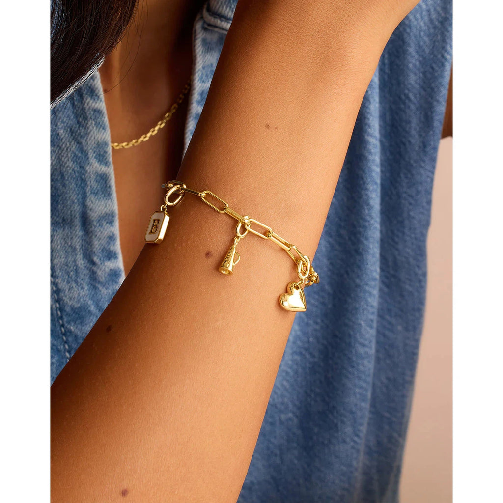Varsity Parker Charm, Cheer