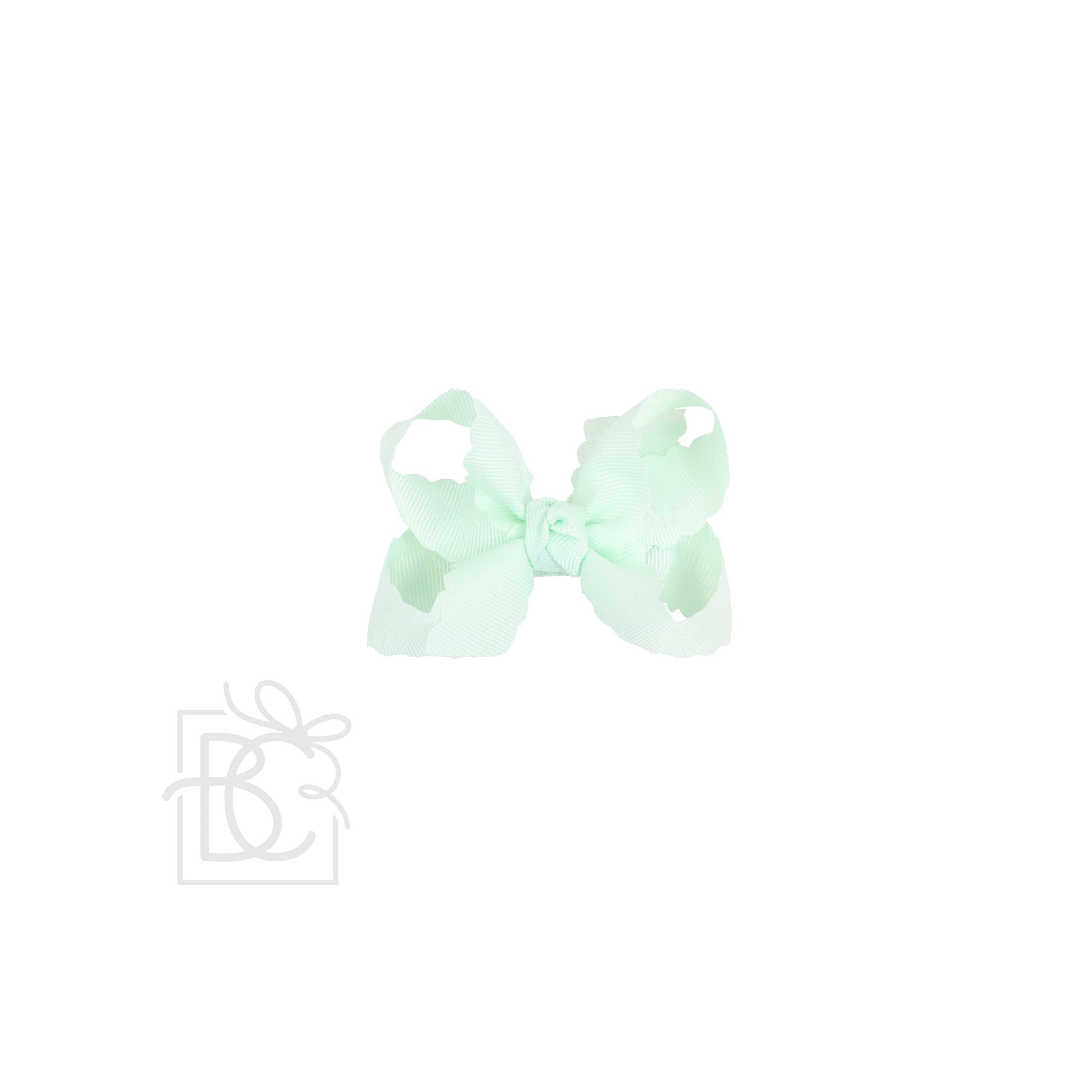 Scalloped Edge Grosgrain Hair Bow