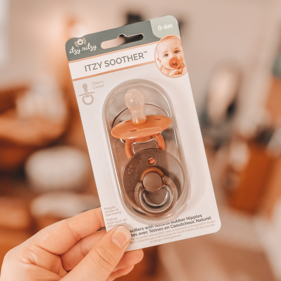 Itzy Soother™ Natural Rubber Paci Sets