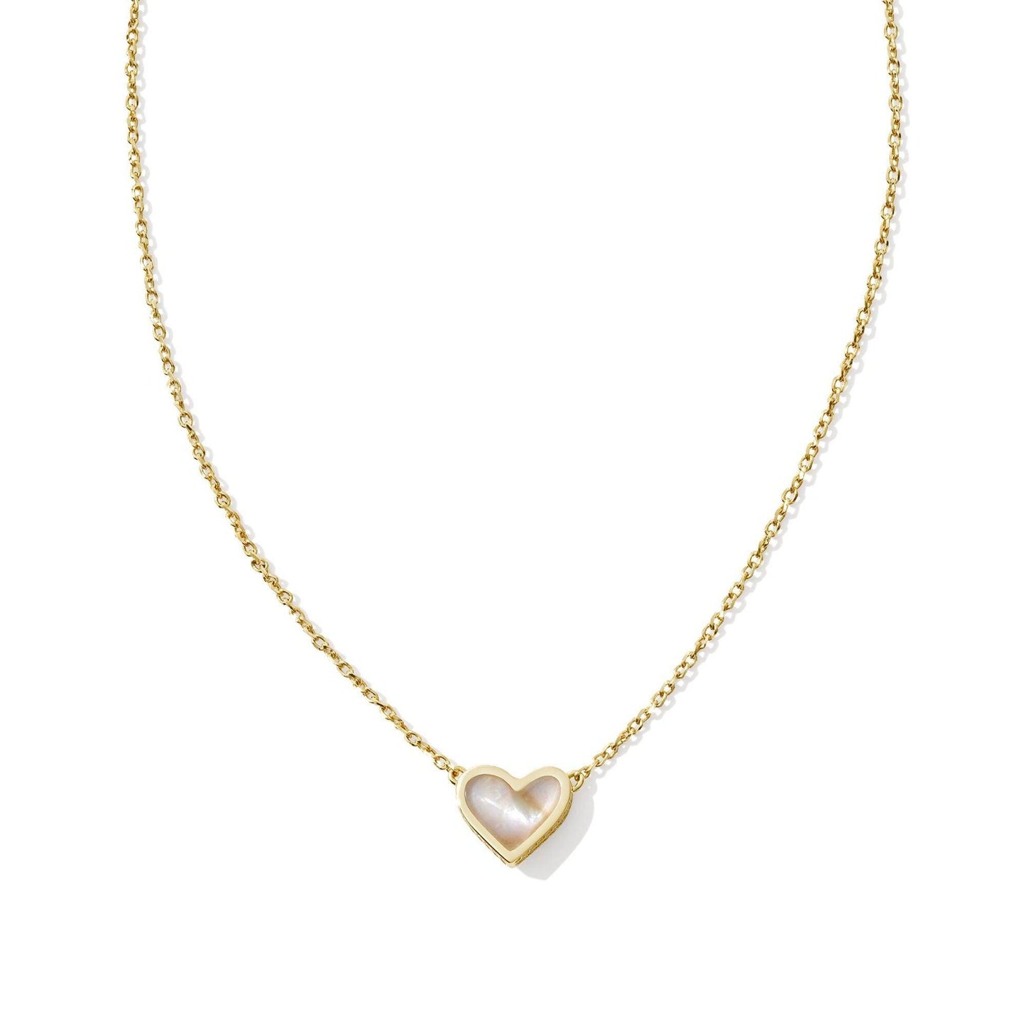 Framed Ari Heart Short Pendant Necklace