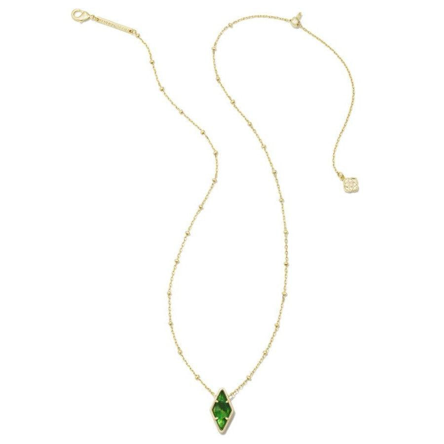 Kinsley Short Pendant Necklace