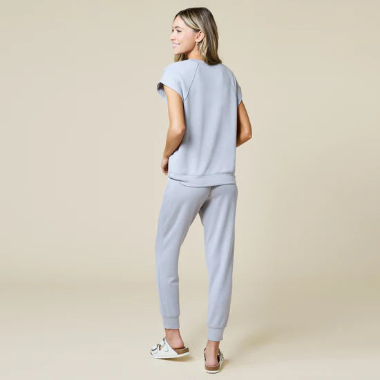 PureDream Short Raglan Sleeve Crew Neck Jogger Set