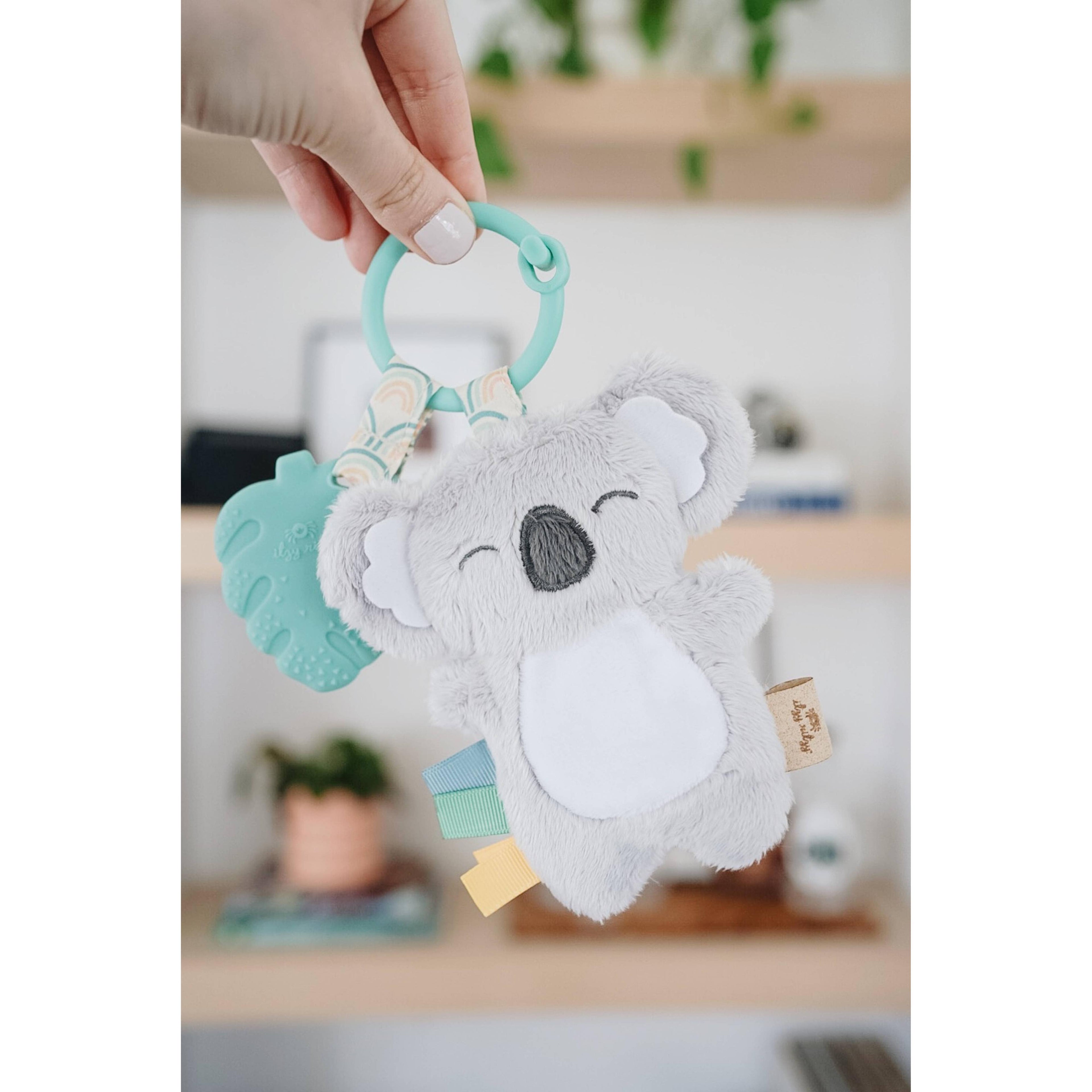 Itzy Pal Plush + Teether