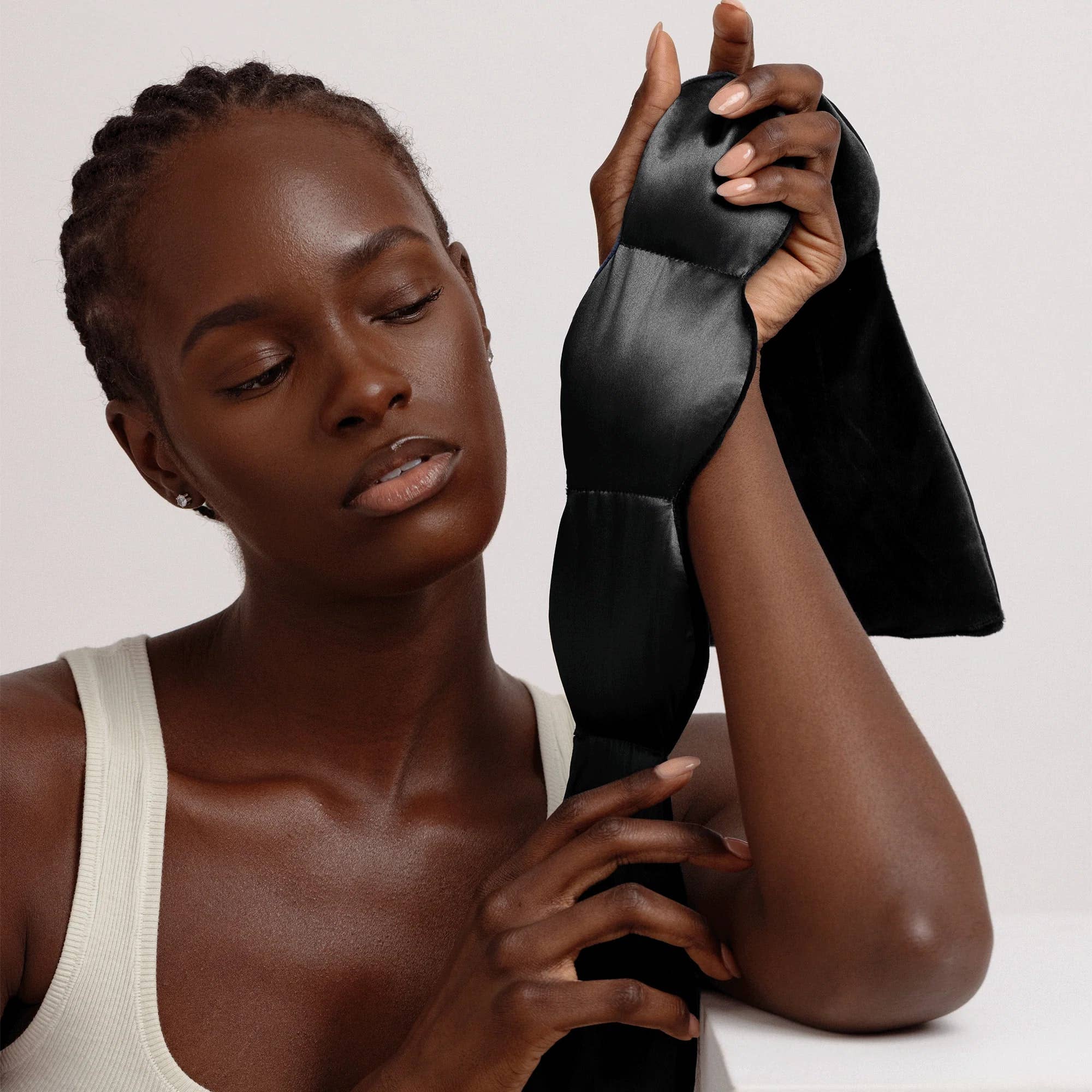 Nodpod Silk Weighted Sleep Mask - Noir