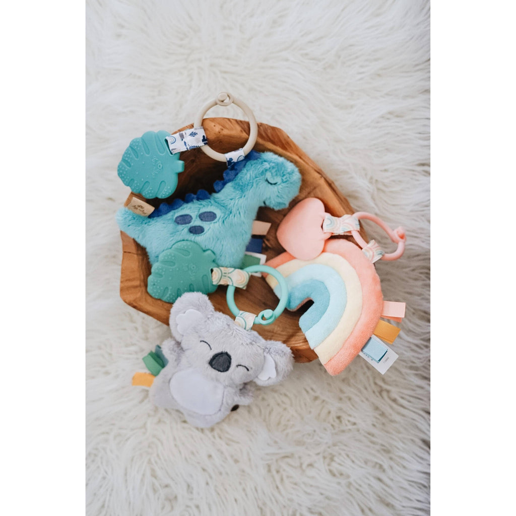 Itzy Pal Plush + Teether
