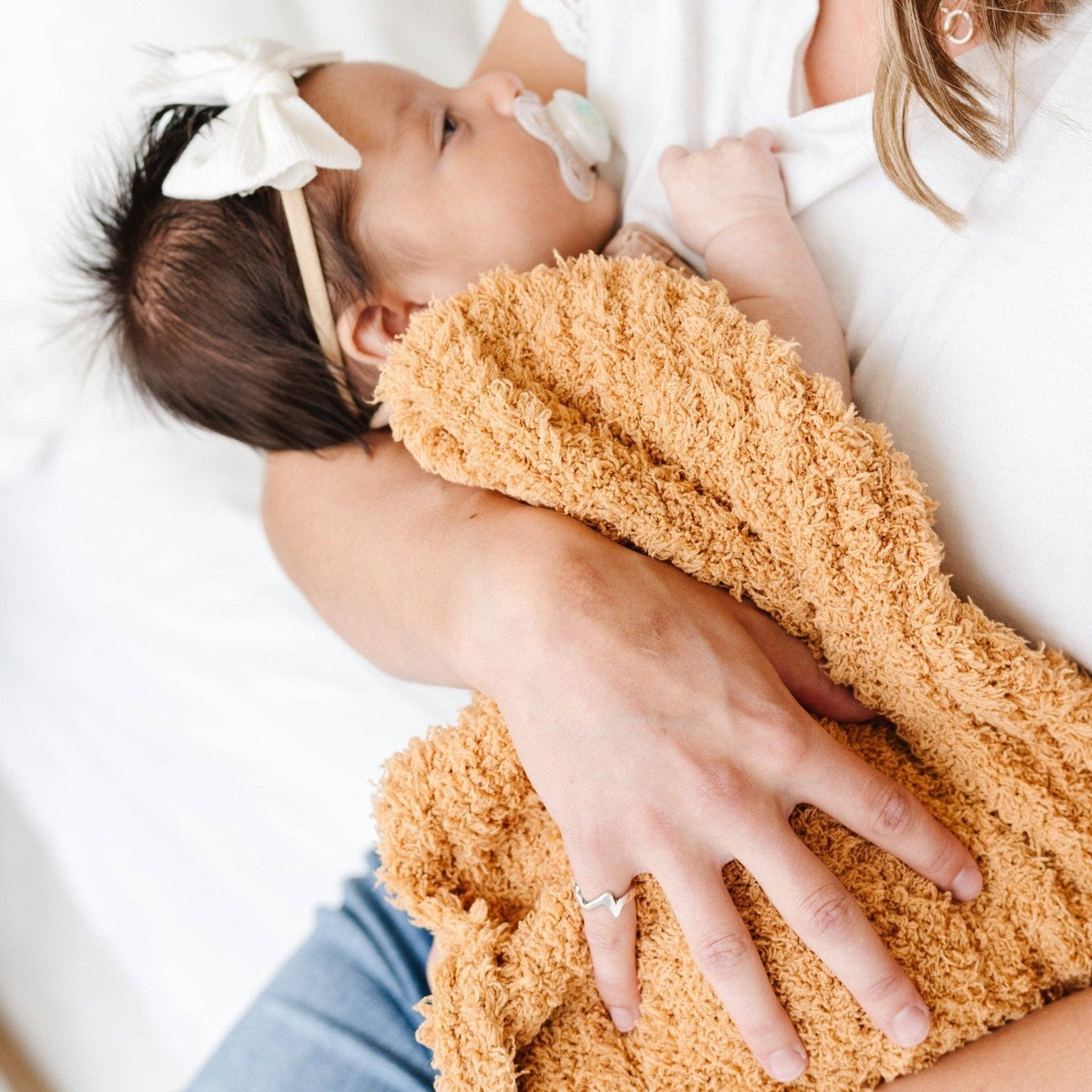 Ribbed Bamboni Mini Blanket
