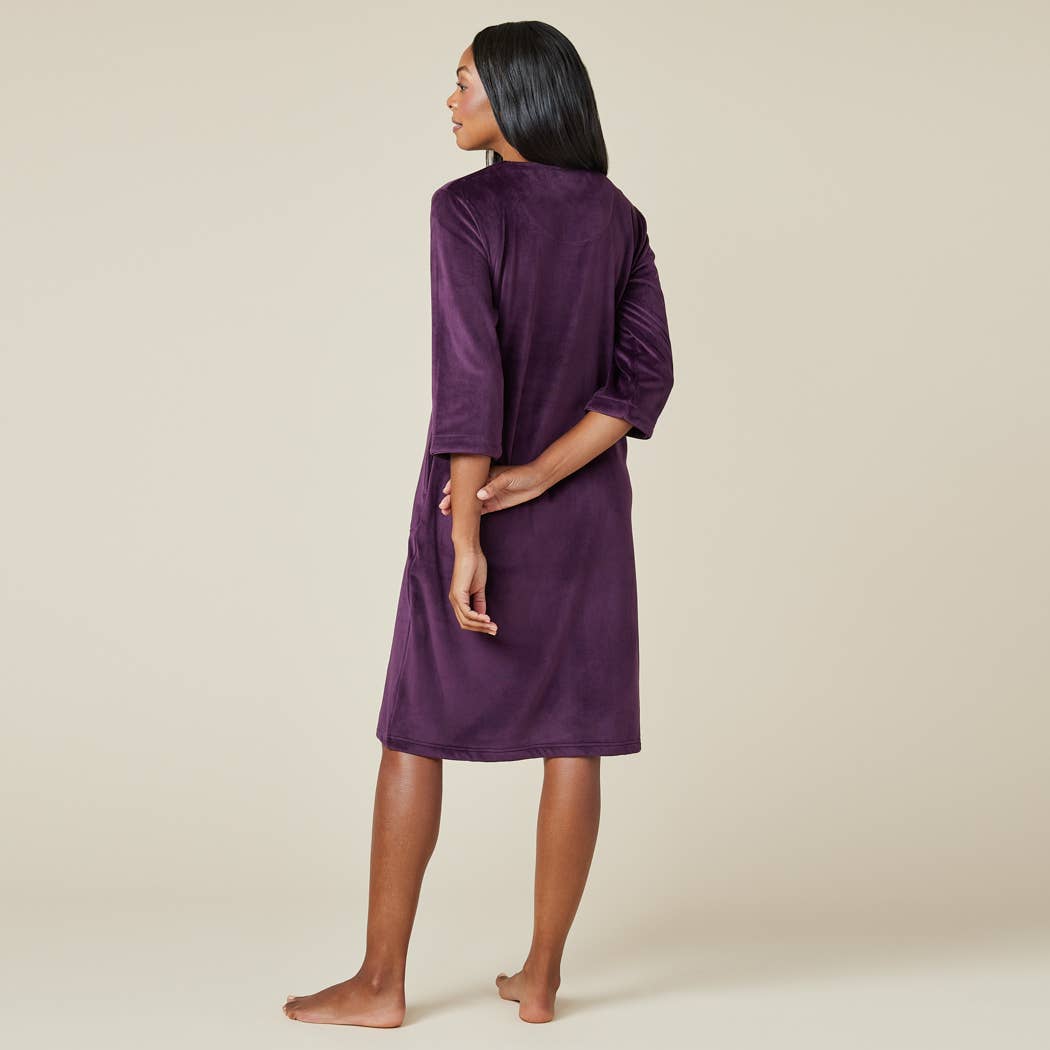 Women's 42" 3/4 Sleeve Serenity Short Zip Robe