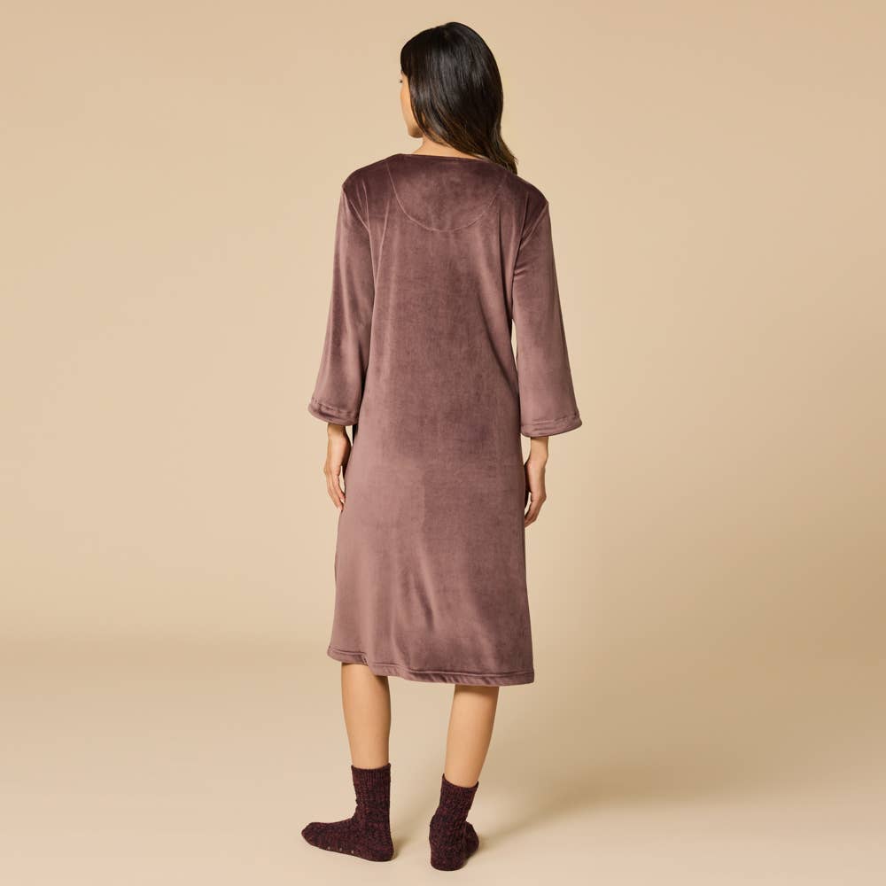 Women's 42" 3/4 Sleeve Serenity Short Zip Robe