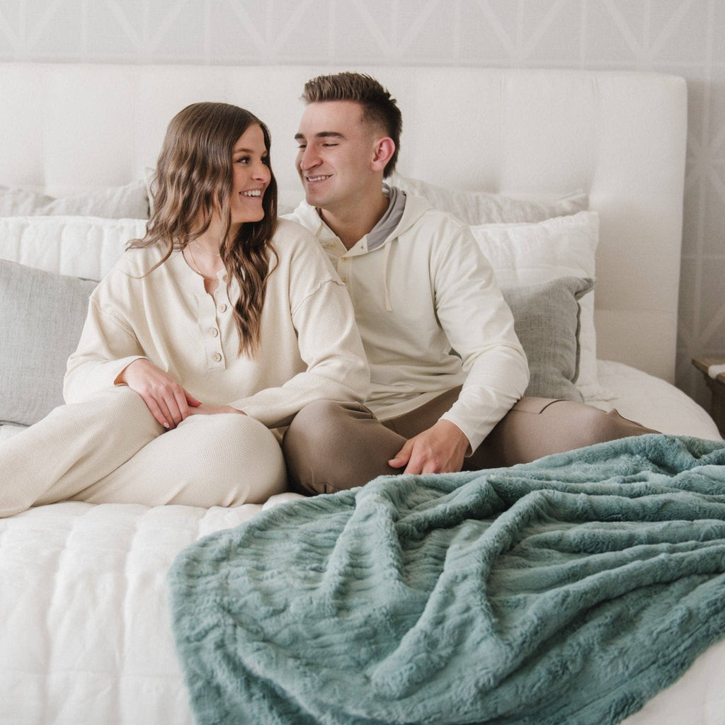 Patterned Faux Fur Throw Blankets