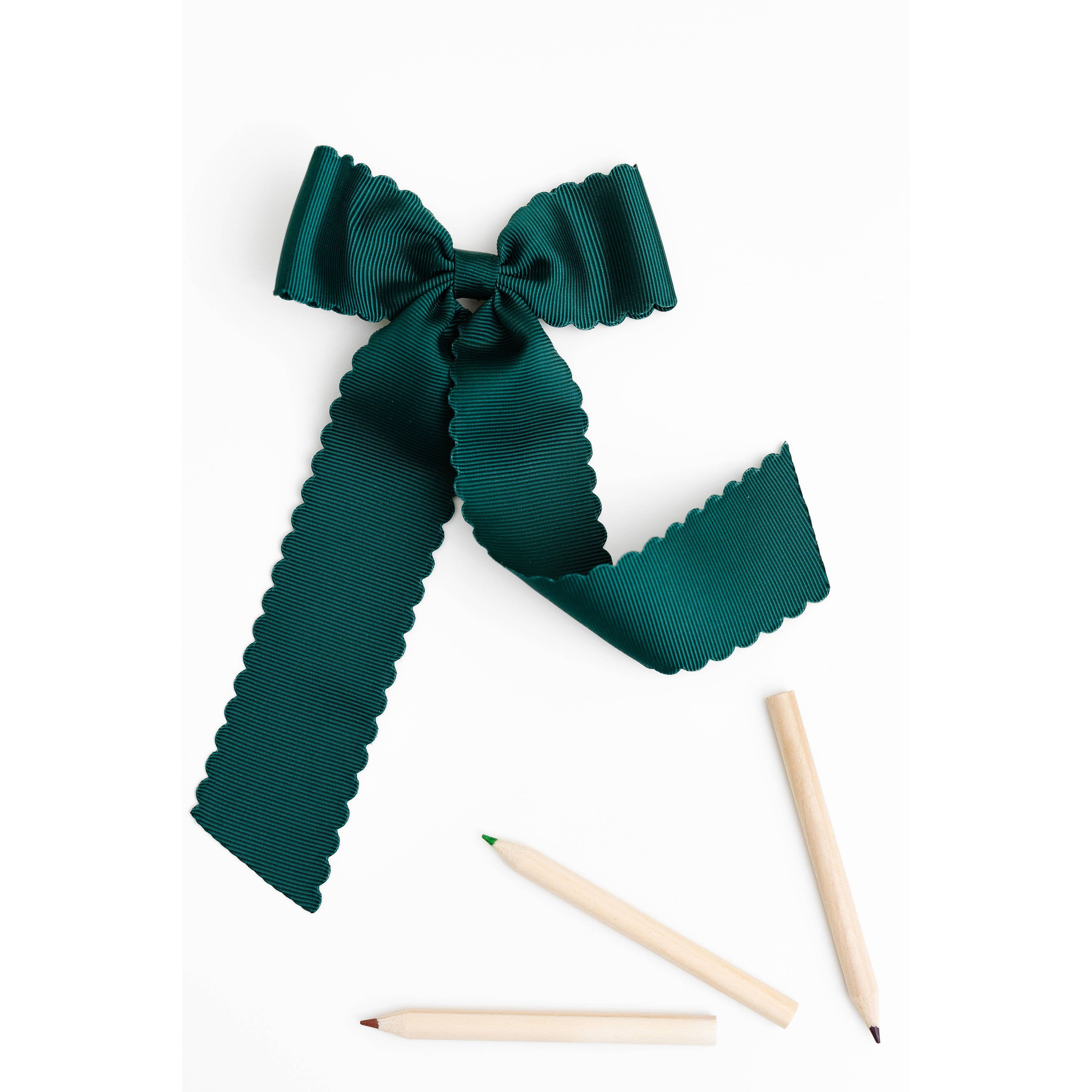 Scalloped Long-tail Bow