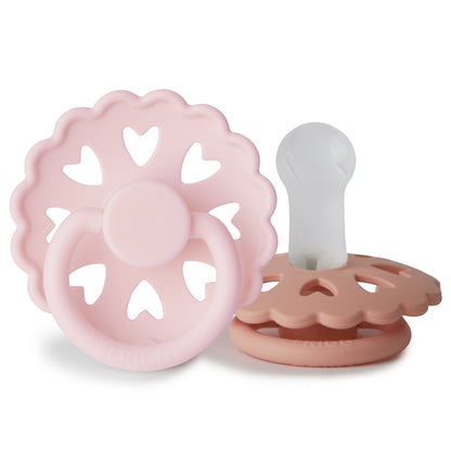 Mushie FRIGG Andersen Fairytale Silicone Pacifier 2-Pack White Lilac/Pretty In Peach