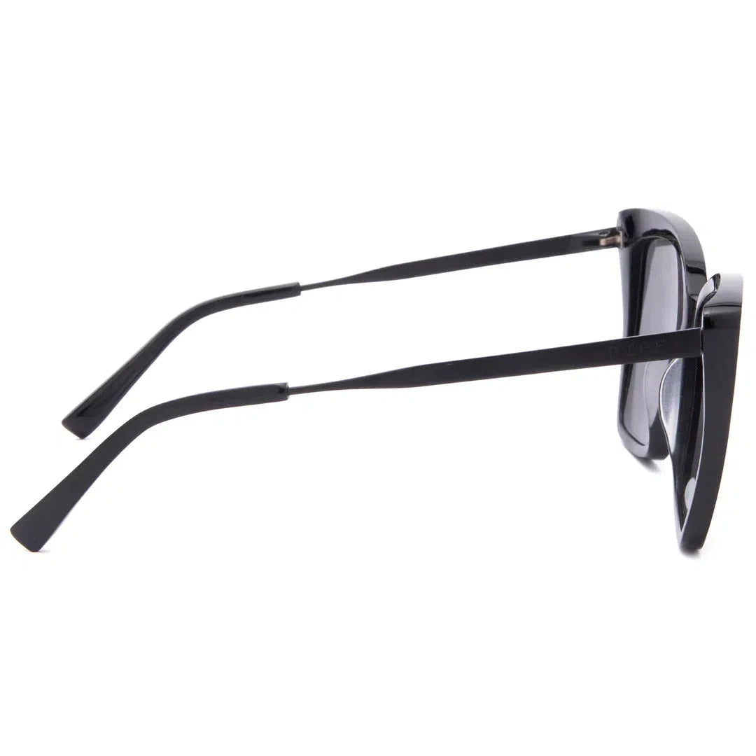DIFF EYEWEAR Becky II Black + Dark Smoke Polarized