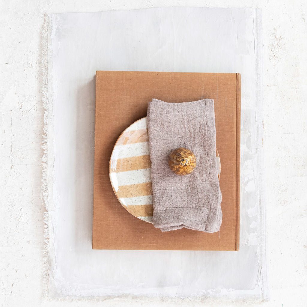Stoneware Fig