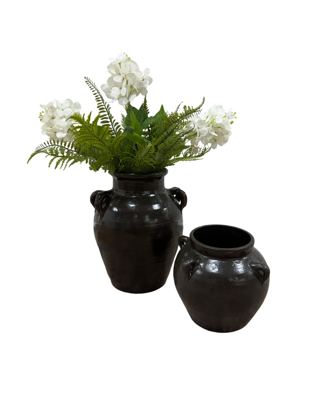 Ceramic Vase with Ferns & Hydrangea | Bridal Shower Lieza Klein & Dylan Robbins