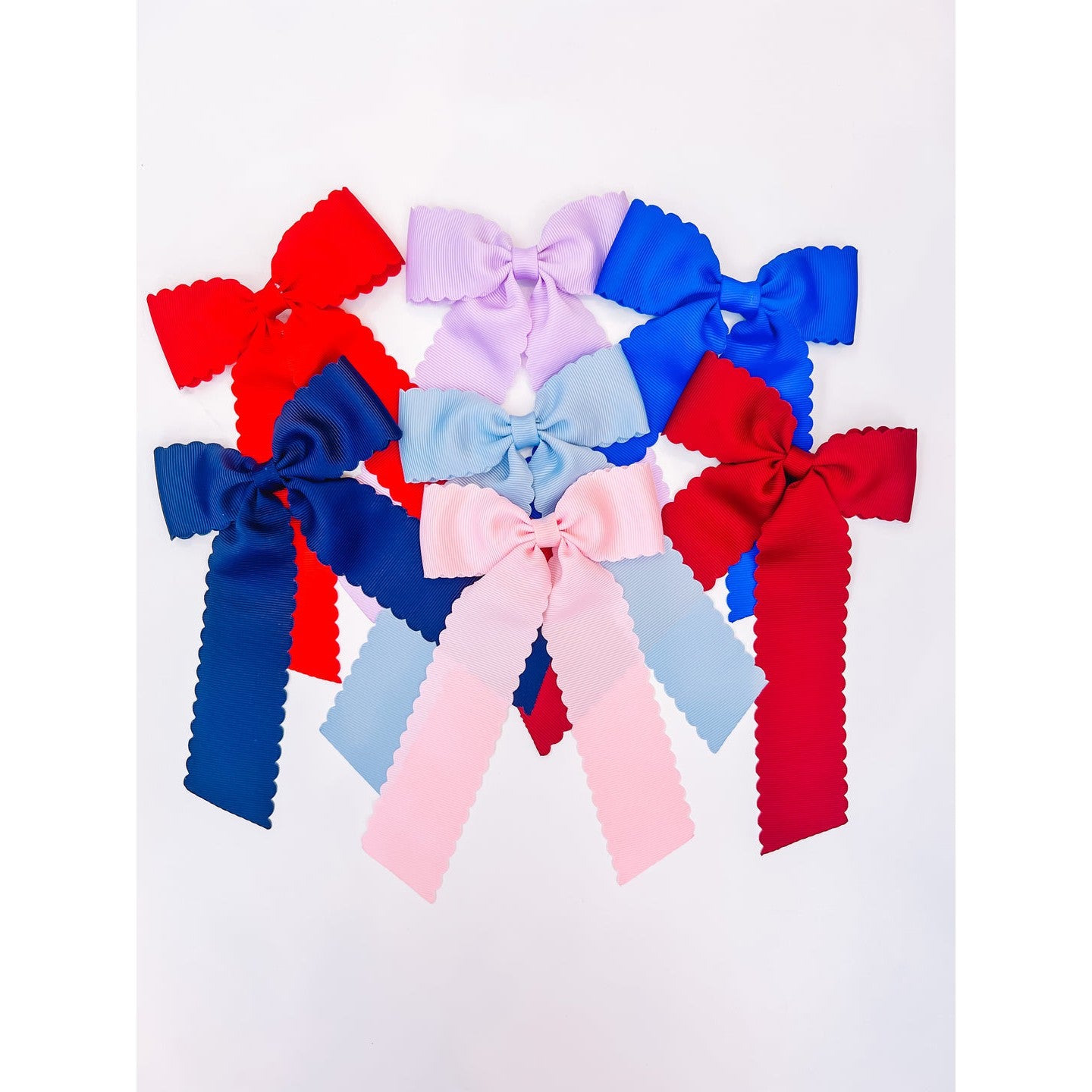 Scalloped Long-tail Bow