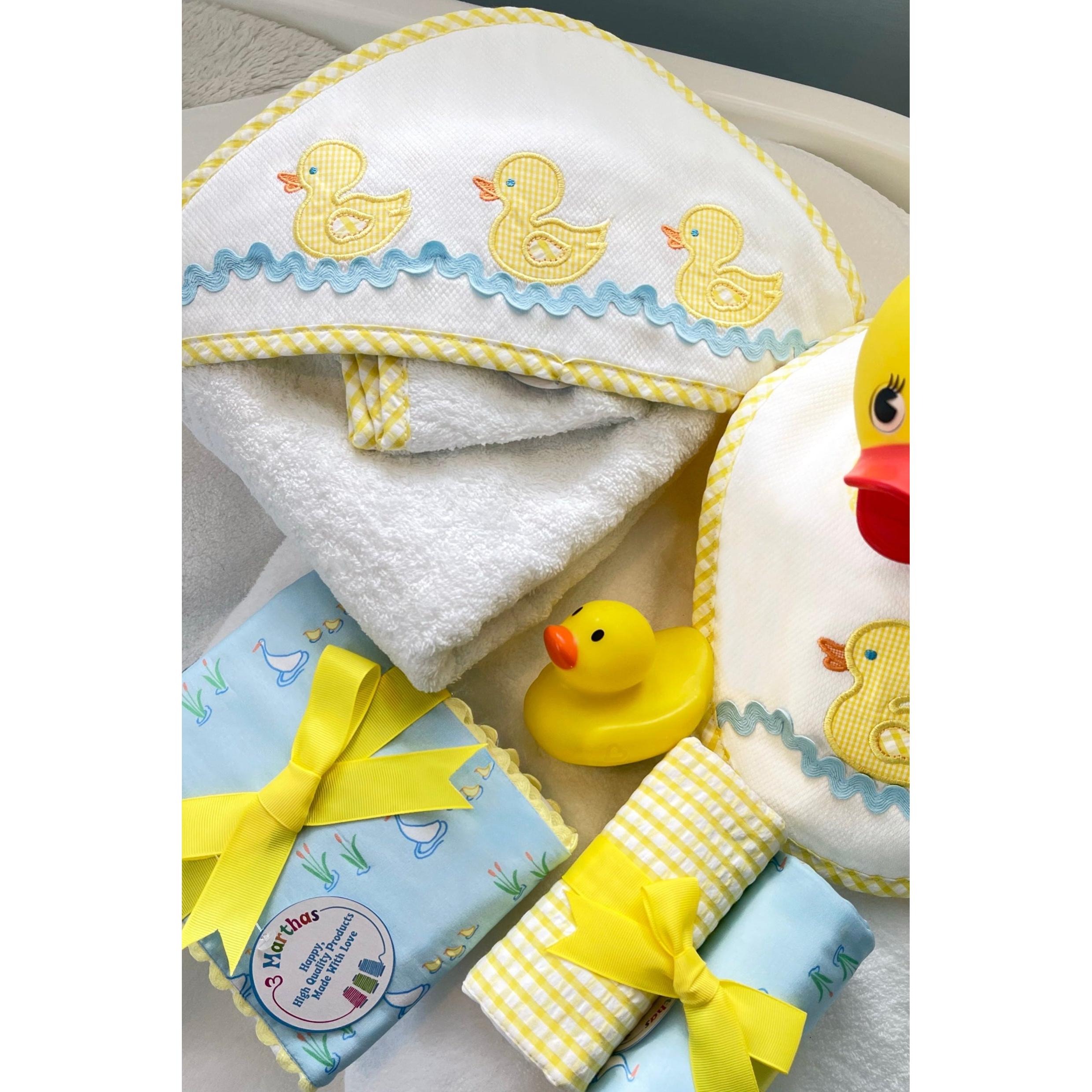 Duck Applique Hooded Towel & Washcloth Set
