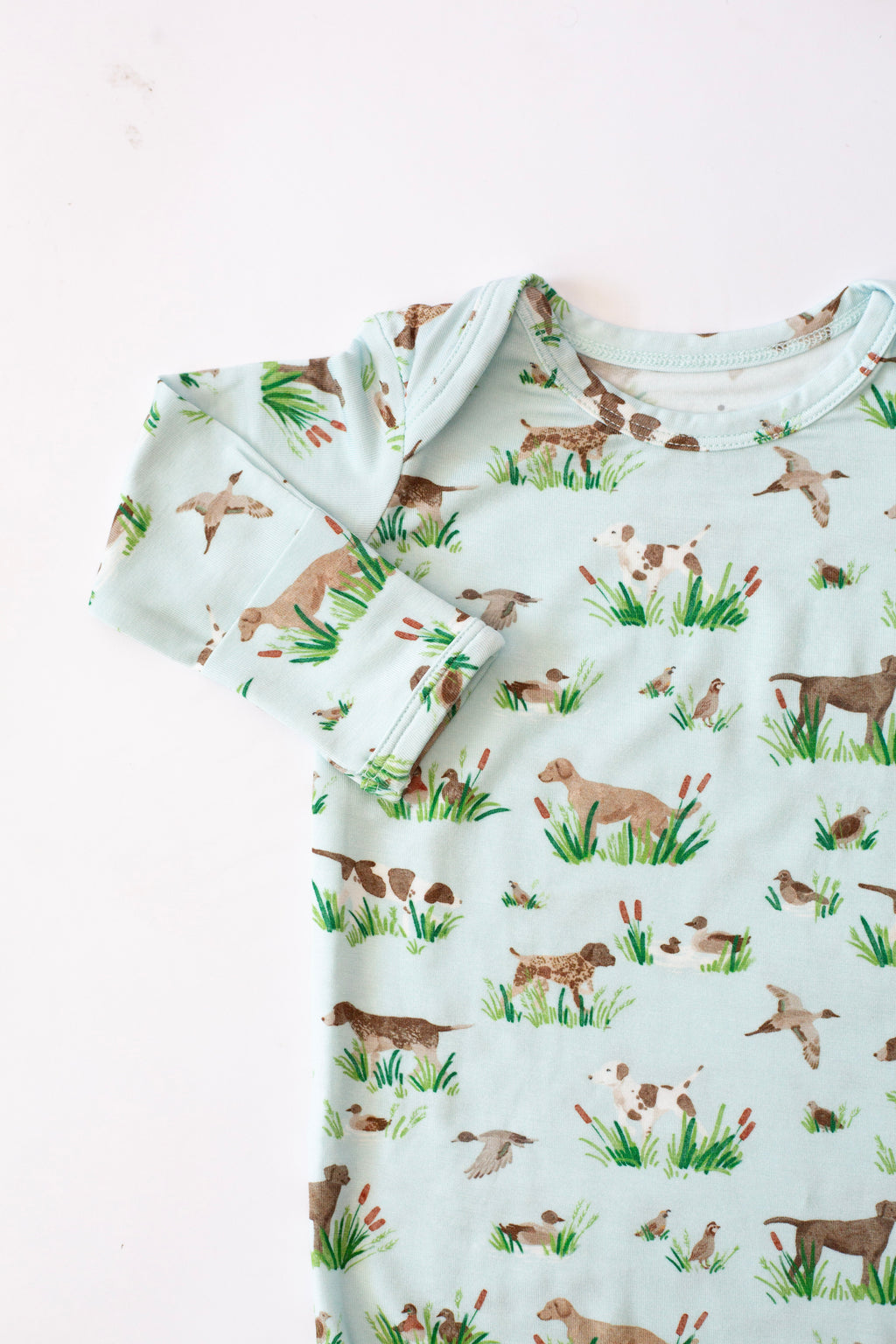 Knotted Gown, Delta Dogs