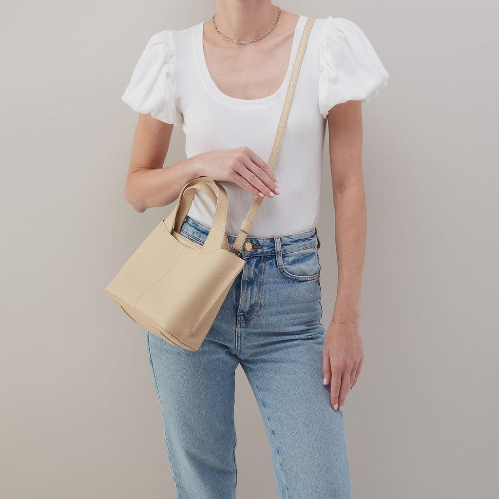 Vida Small Tote