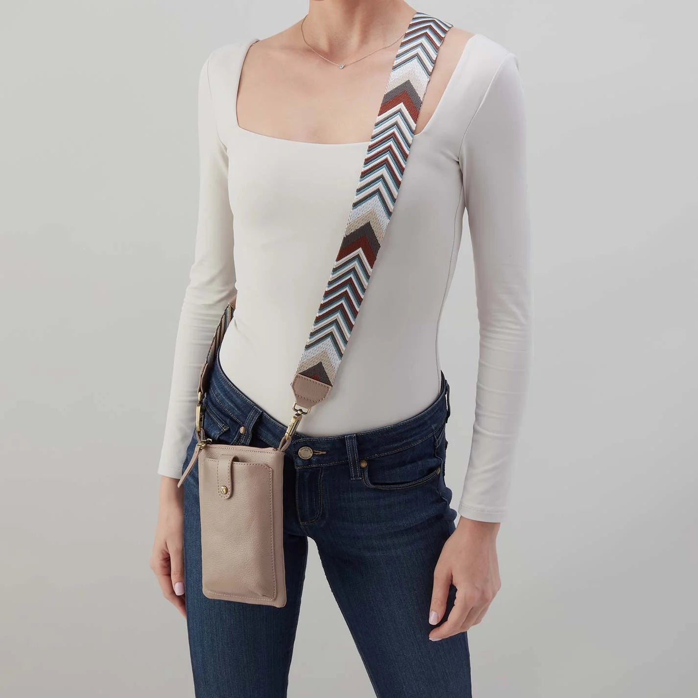 Cass Phone Crossbody