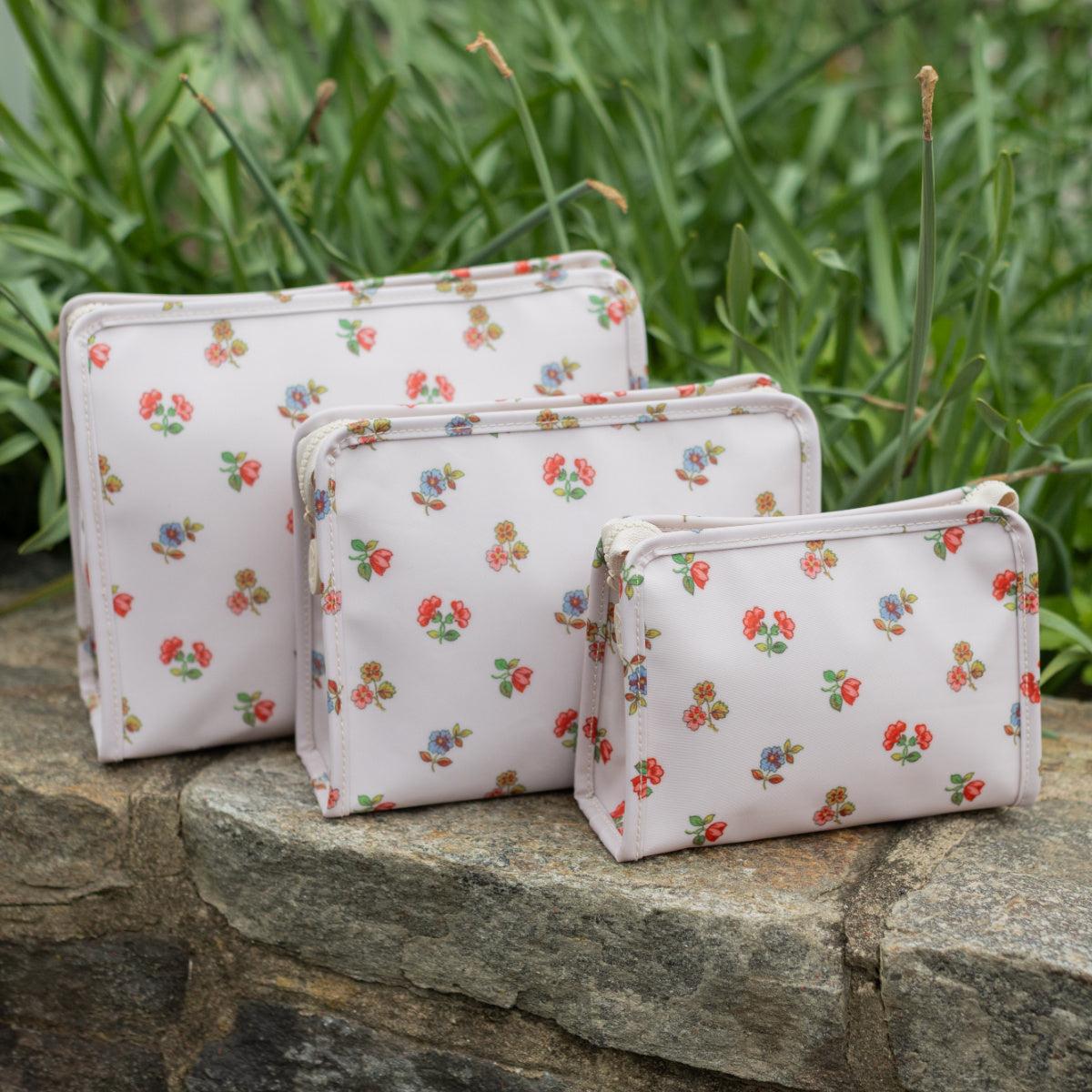 Roadie Large Zip Pouch