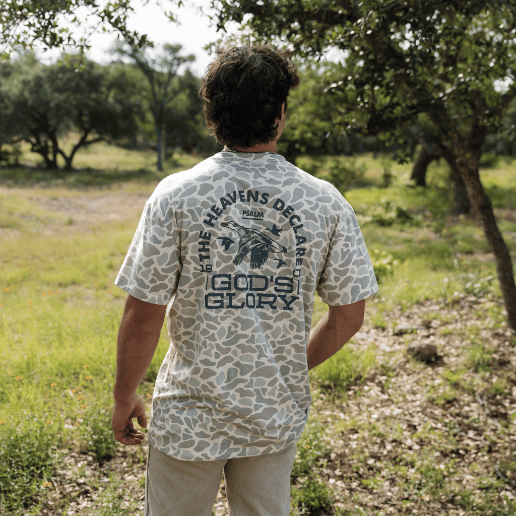 Vintage Washed Tee - God's Glory - Classic Deer Camo