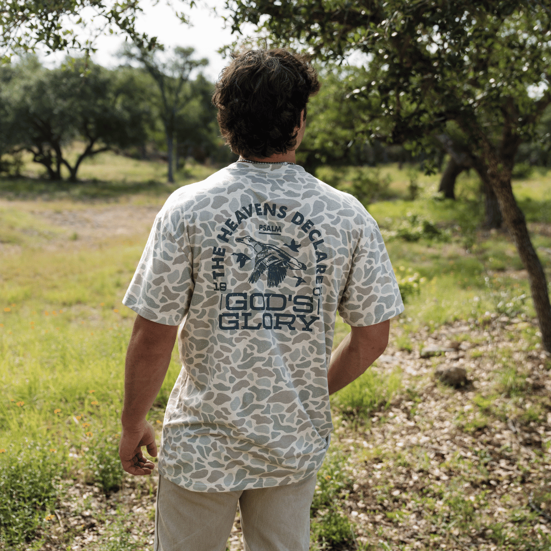 Vintage Washed Tee - God's Glory - Classic Deer Camo