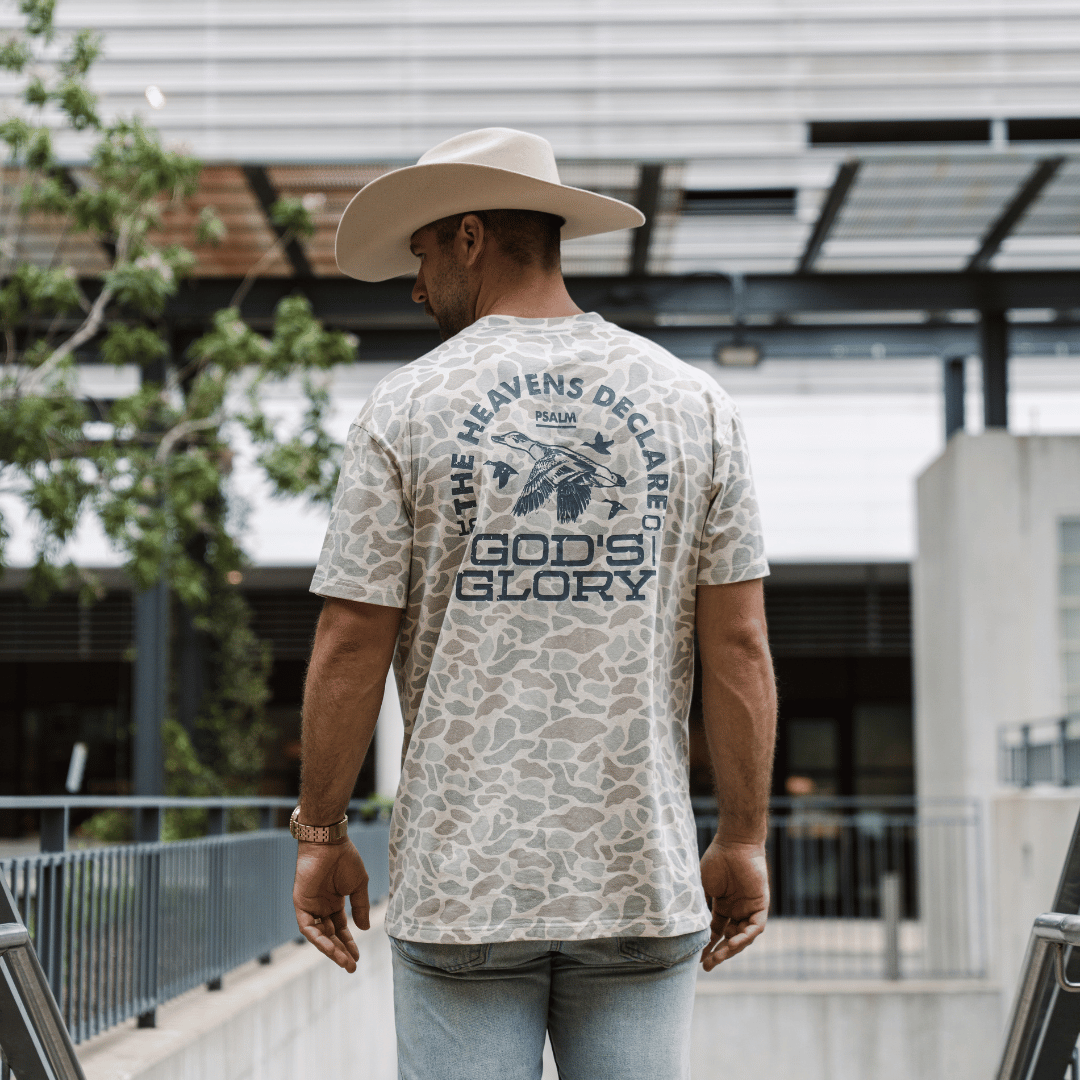 Vintage Washed Tee - God's Glory - Classic Deer Camo