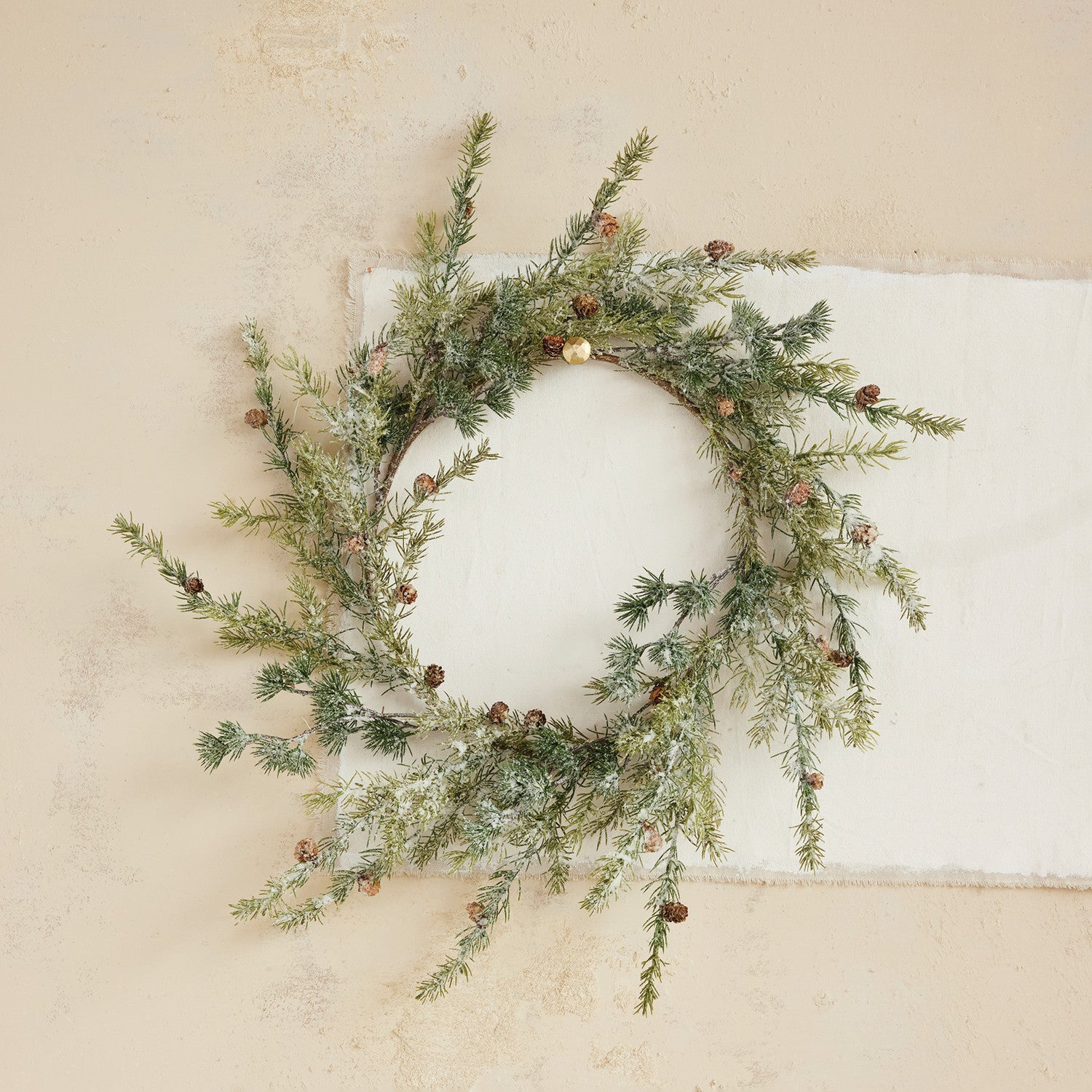 Round Faux Wreath with Pinecones, Frost Finish