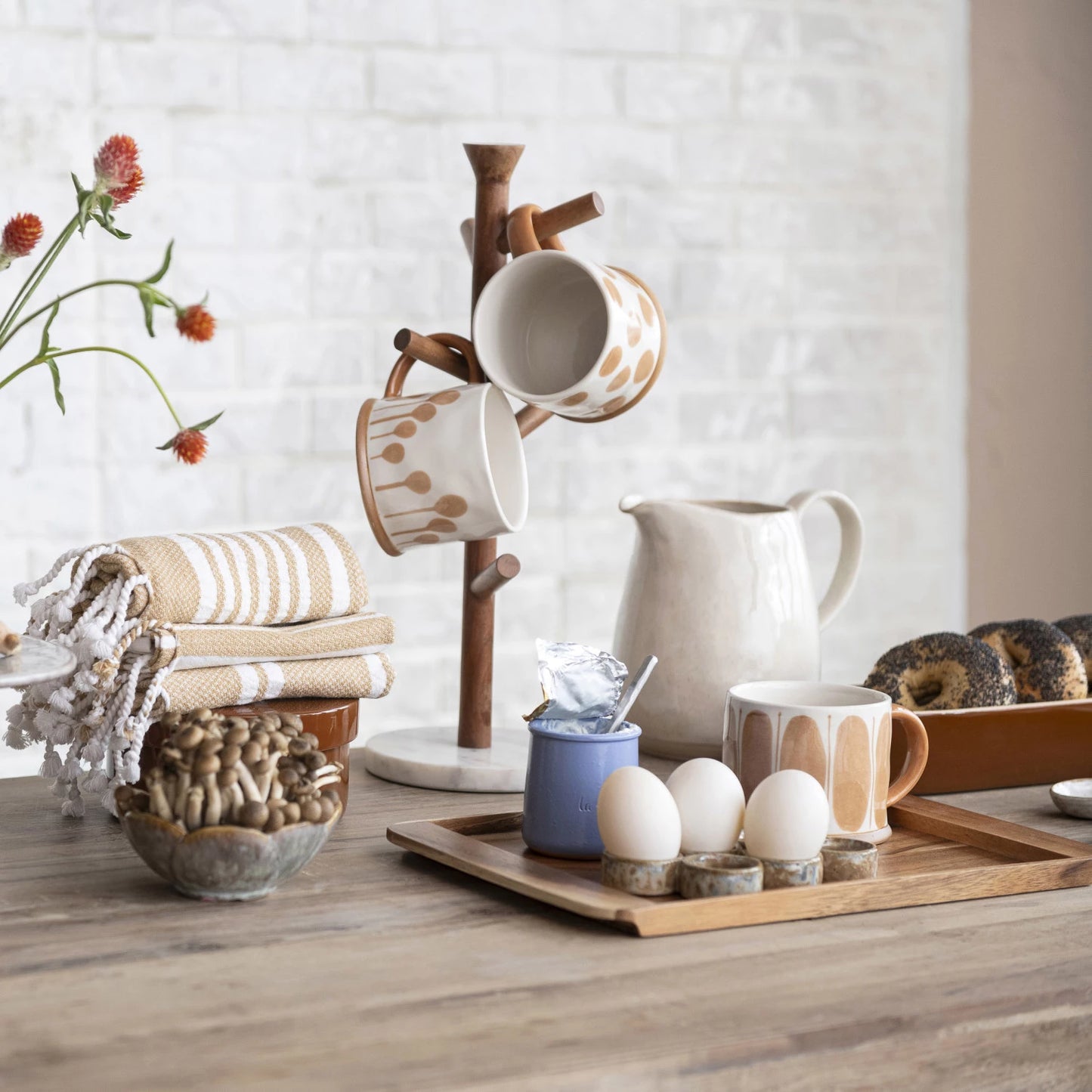 Mango Wood & Marble Mug Rack (Holds 6 Mugs)