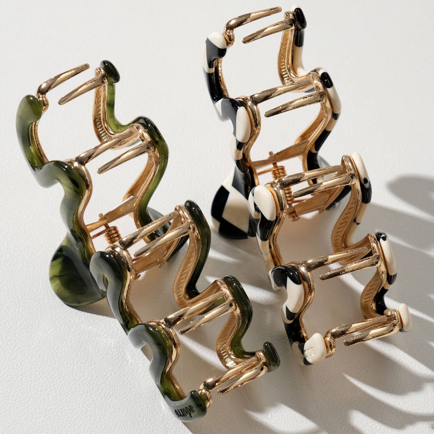 Willow Vintage Metal  Squiggle Claw Clip - Large