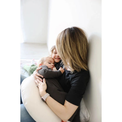 Snuggle Me Feeding Pillow | Baby Shower Lindsey Moore