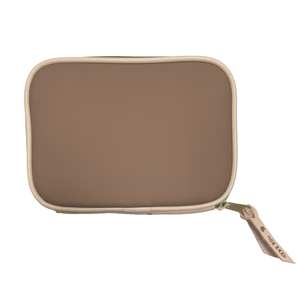 Jon Hart Design Bedell
