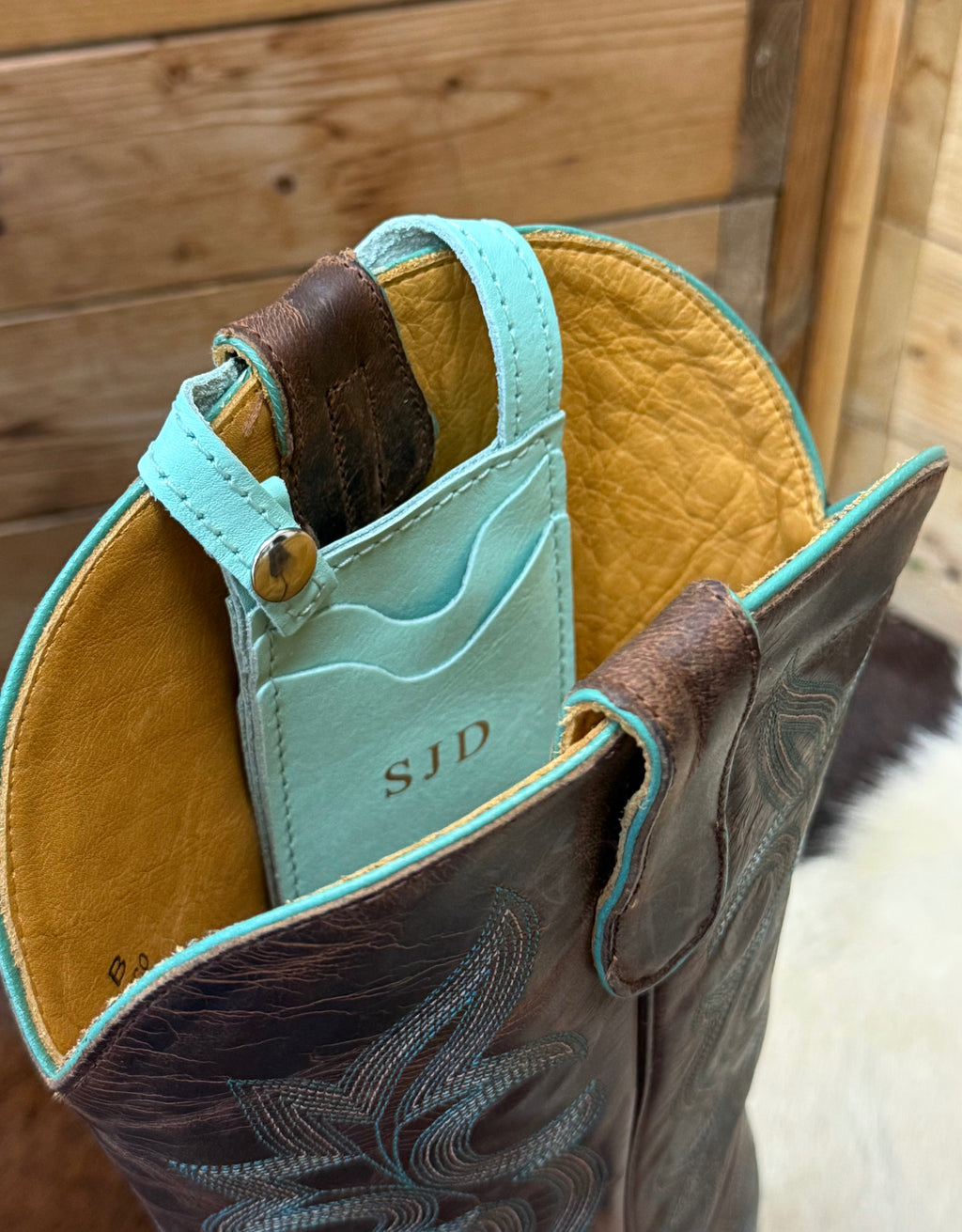 Jon Hart Design Boot Wallet