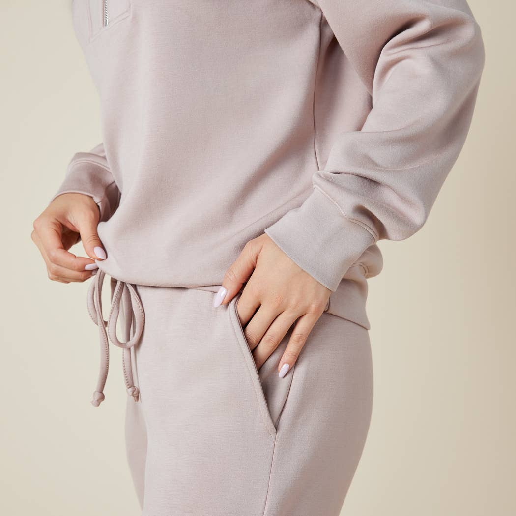 Athleisure DreamTech 1/4 Zip Jogger Set for Women