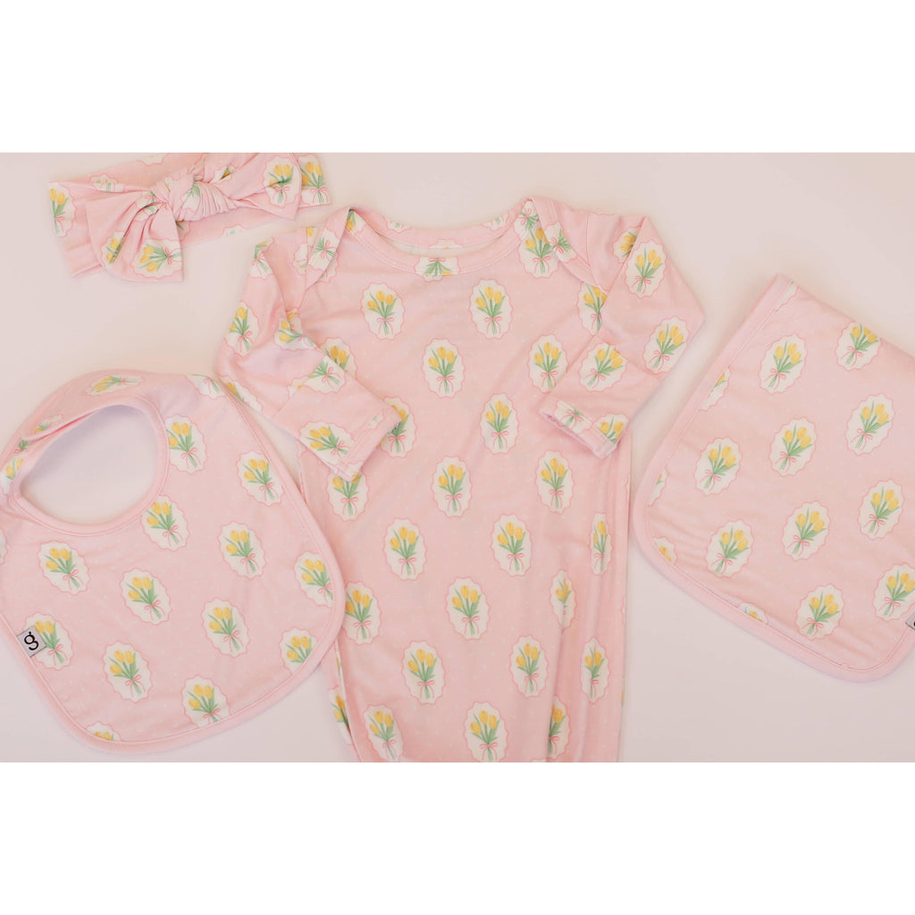 Bib Set, Fancy Tulips