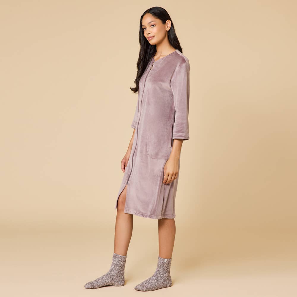 Women's 42" 3/4 Sleeve Serenity Short Zip Robe