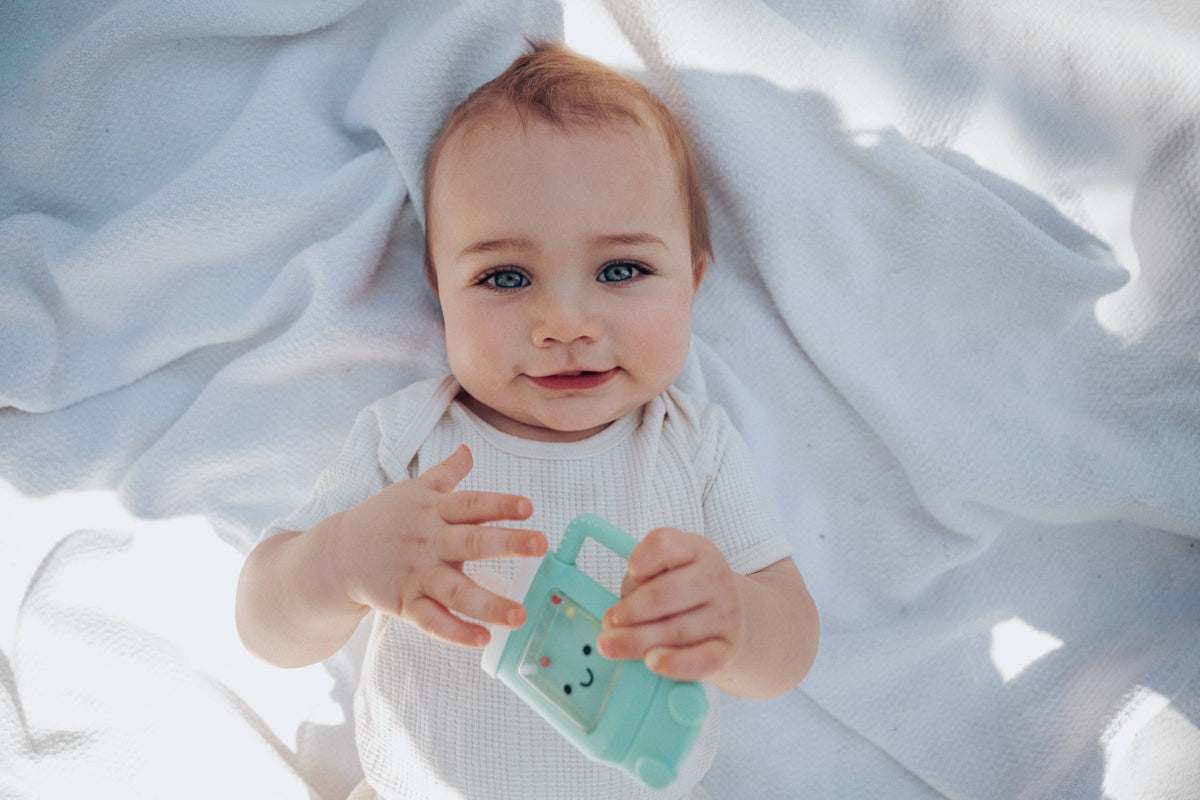 Sweetie Shake Plus - Teething + Rattle Toy