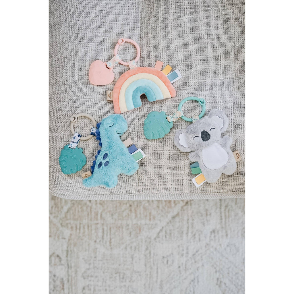 Itzy Pal Plush + Teether