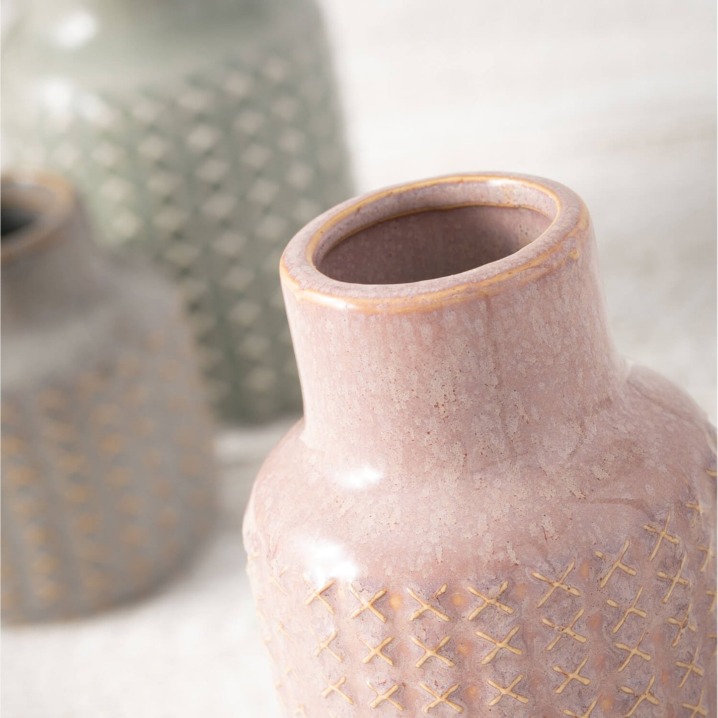 Crosshatch Pattern Vases | Bridal Shower Paige Estes & Levi Harville