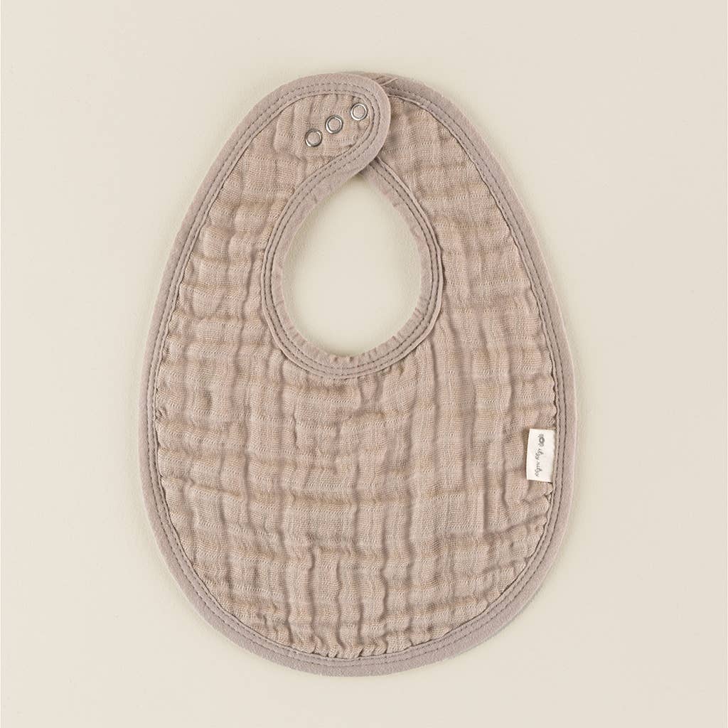 Itzy Bibs