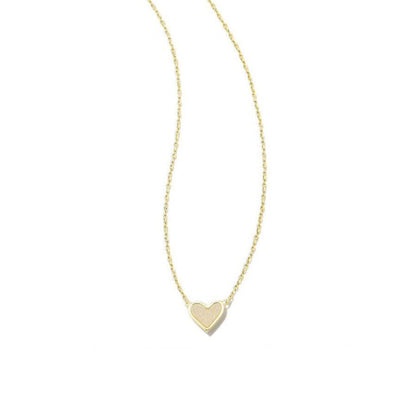 Kendra Scott  Framed Ari Heart Short Pendant Necklace